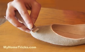cleaning suede shoes